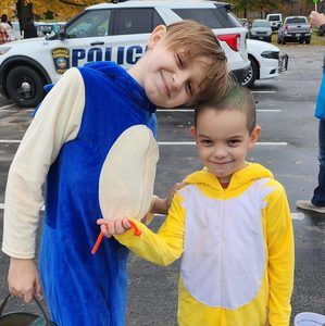 Meet your Posher, Crystal